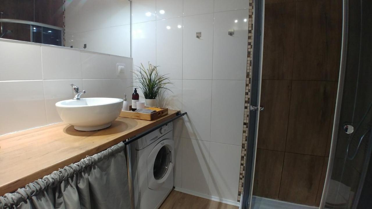 Apartamenty Nova Na Krakowskiej No 4 ビエルスコ・ビアバ エクステリア 写真